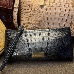 Rare Brahmin Grey/Silver/Black Long Wristlet/Clutch